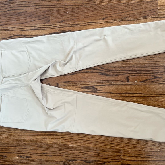 Lululemon slim-fit pant *Warpstreme - Picture 4 of 4